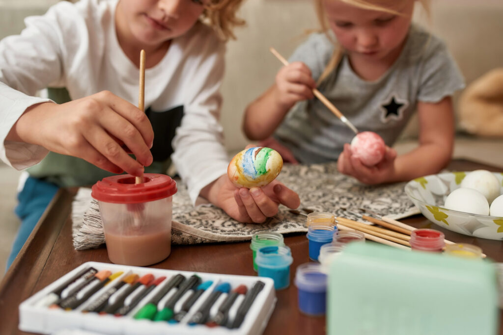 Montessori Ostern: Kreative Ideen für ein kindgerechtes Fest